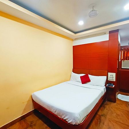 Pavithra Paradise Hotel Bangalore Ngoại thất bức ảnh