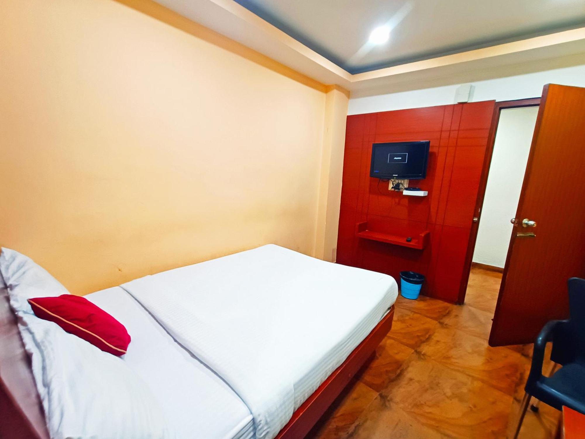 Pavithra Paradise Hotel Bangalore Ngoại thất bức ảnh