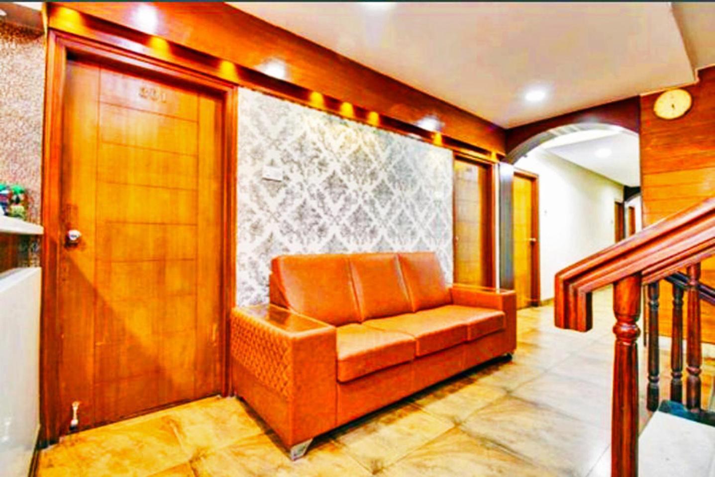 Pavithra Paradise Hotel Bangalore Ngoại thất bức ảnh