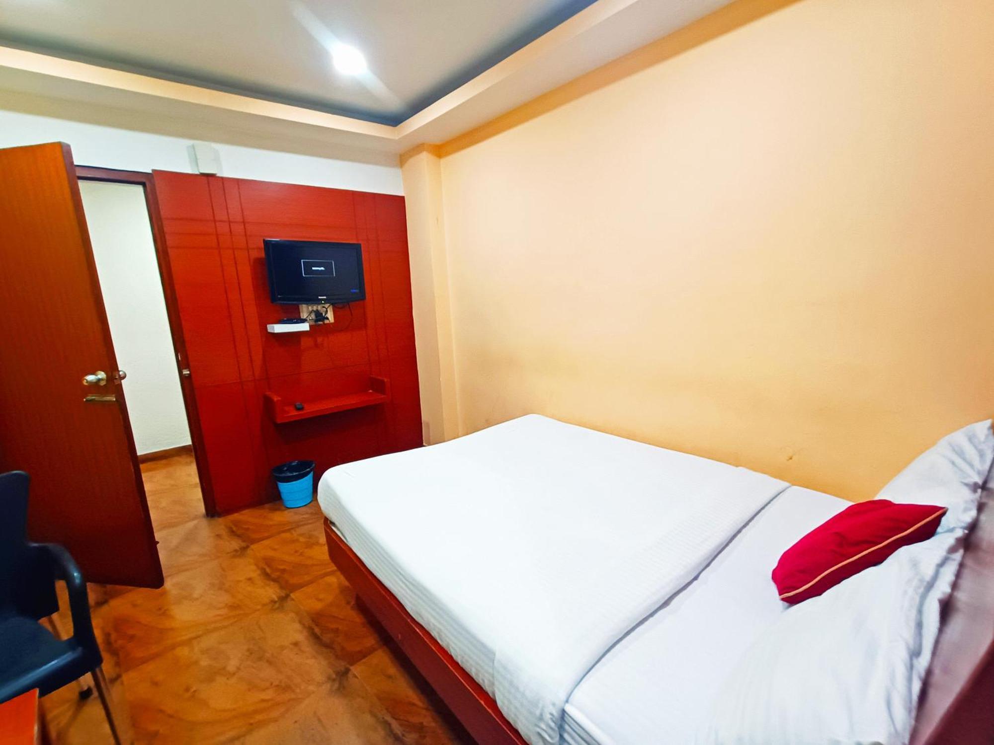 Pavithra Paradise Hotel Bangalore Ngoại thất bức ảnh