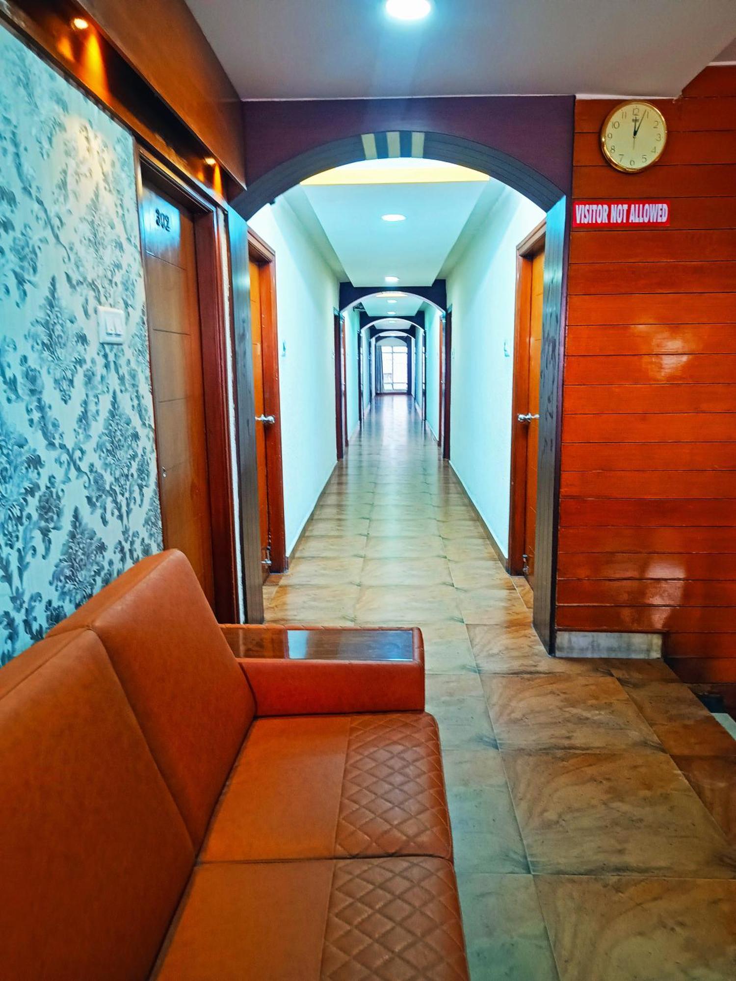 Pavithra Paradise Hotel Bangalore Ngoại thất bức ảnh